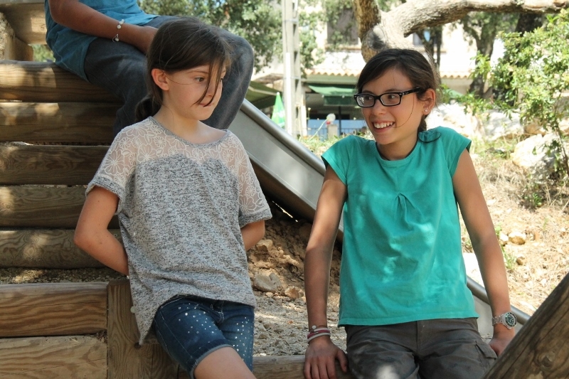 Village Camps International Summer Camp Ard&egrave;che, France 2019-07-26 https://www.villagecamps.com/journals_admin/images/929-34-21-07-2014  (800x533) (25).jpg